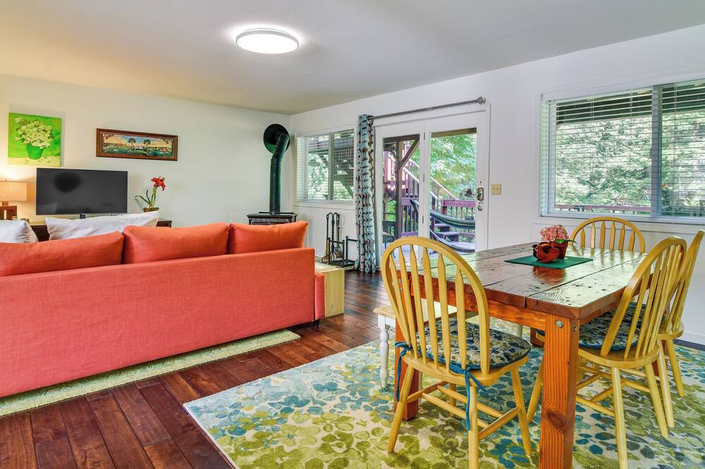 Photo of Bedroom in Sunnyside