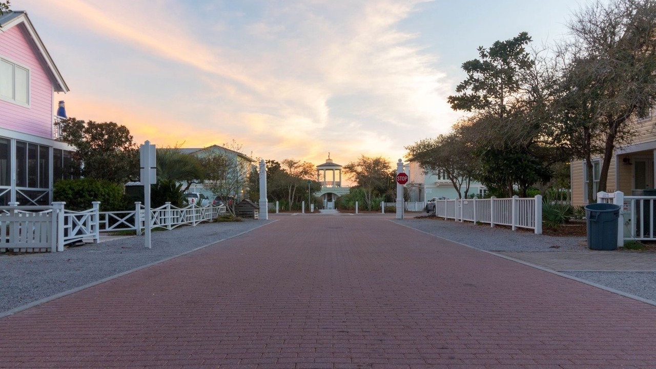 Photo of Others in Seaside