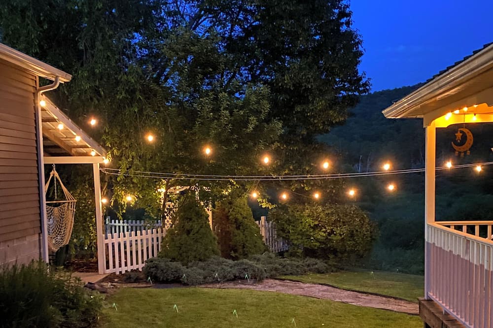 Photo of Outdoor in Arnot