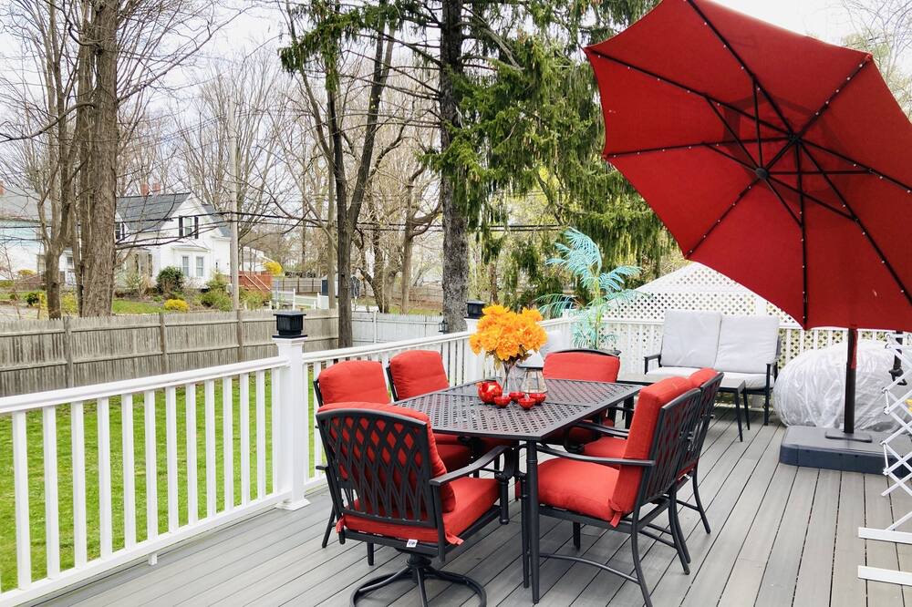 Photo of Patio Balcony in Framingham