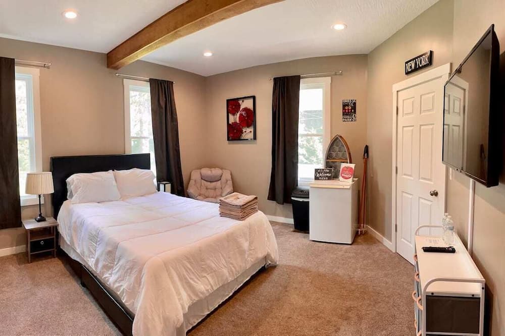Photo of Bedroom in Accident
