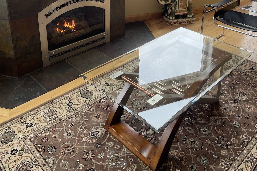 Photo of Livingroom in Whitmore Lake