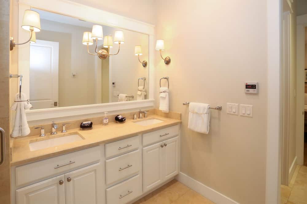 Photo of Bathroom in WaterSound West Beach