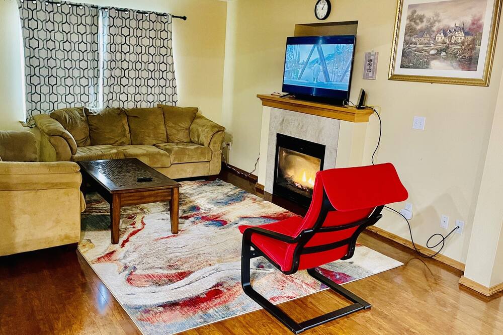 Photo of Livingroom in Puyallup