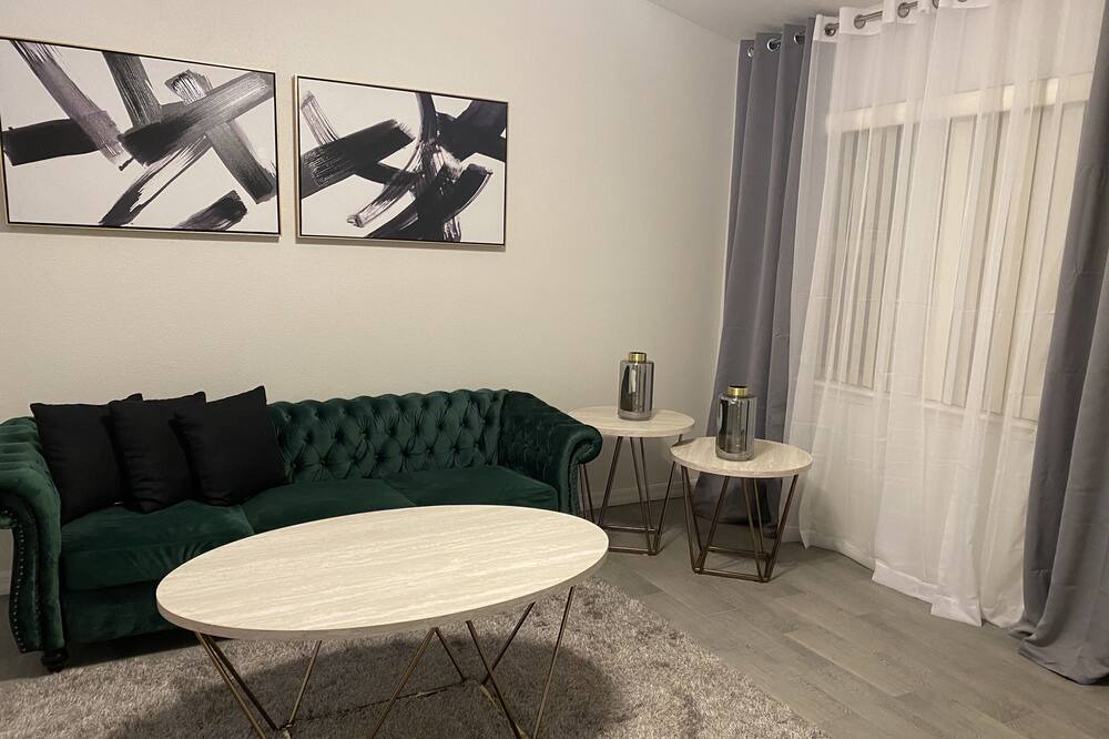 Photo of Livingroom in South Daytona