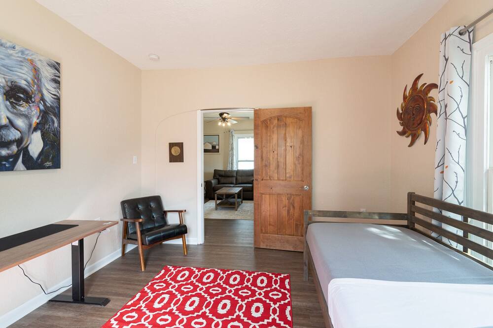 Photo of Bedroom in Kokomo