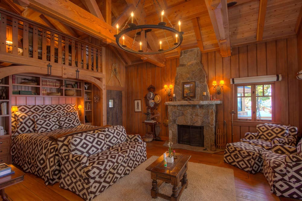 Photo of Livingroom in Homewood