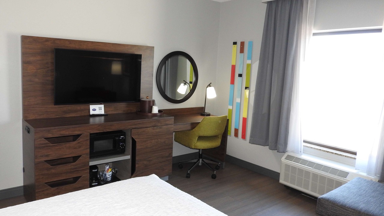 Photo of Bedroom in Flowery Branch
