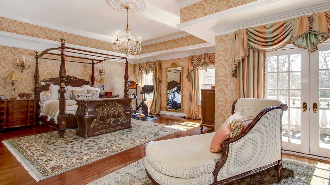 Photo of Bedroom in Matinecock
