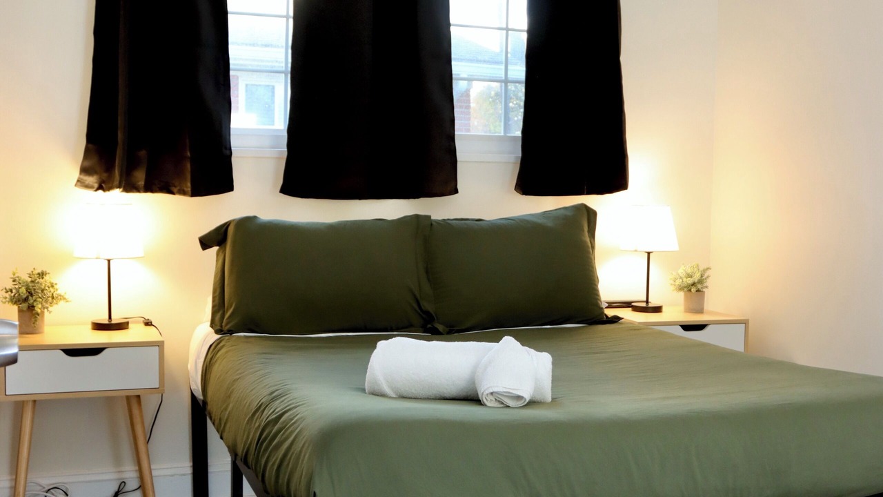 Photo of Bedroom in White Oak