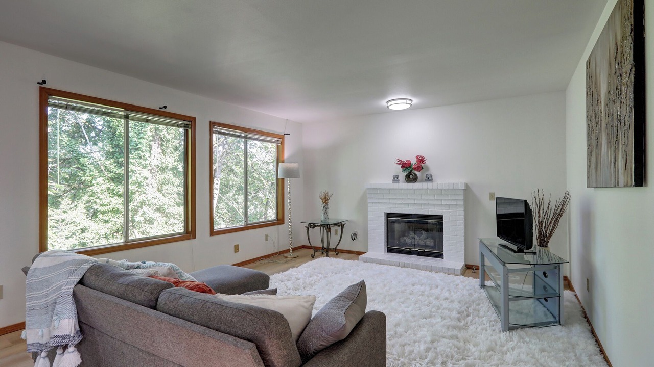 Photo of Livingroom in Des Moines