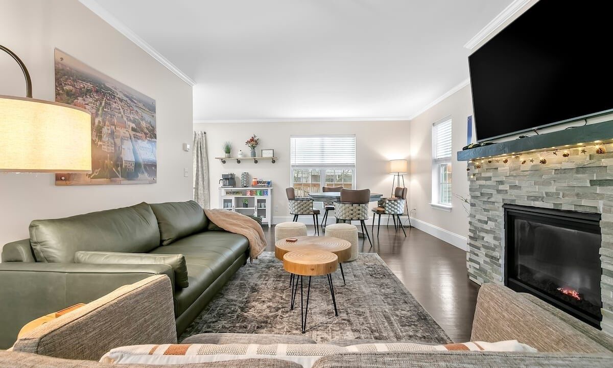 Photo of Livingroom in Green Bay