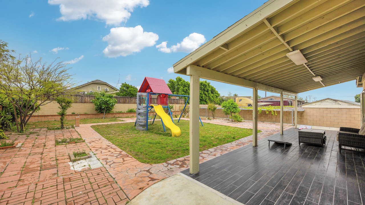 Photo of Outdoor in Los Serranos