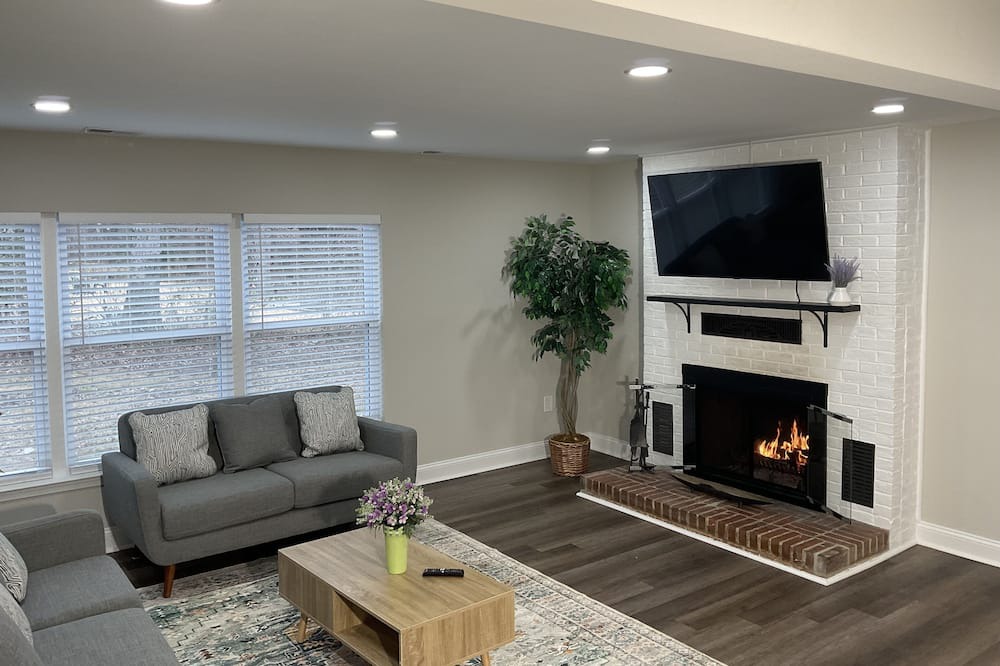 Photo of Livingroom in Seabrook