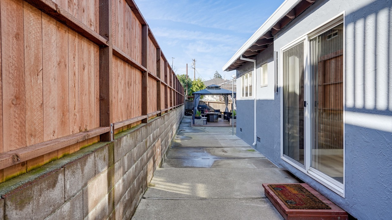 Photo of Outdoor in Pinole