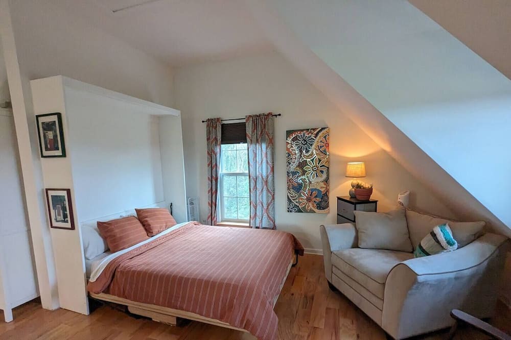 Photo of Bedroom in Schuylerville