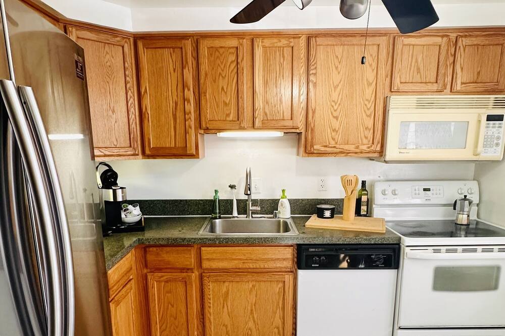 Photo of Kitchen in Leisure World