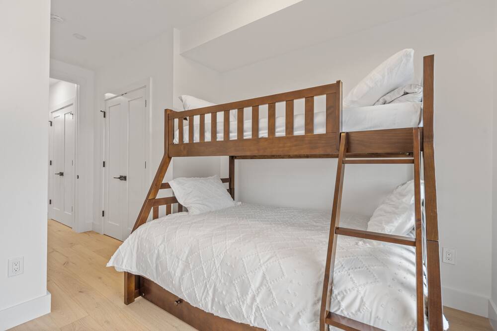 Photo of Bedroom in Petworth