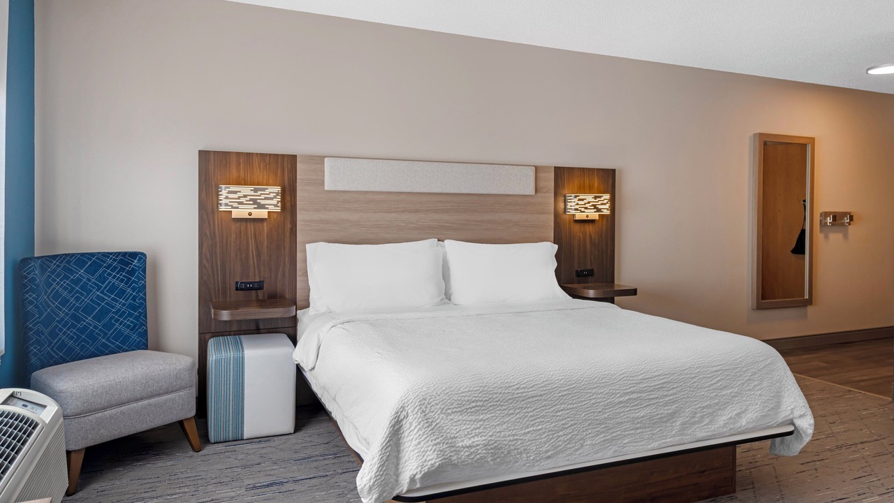 Photo of Bedroom in St Croix Falls