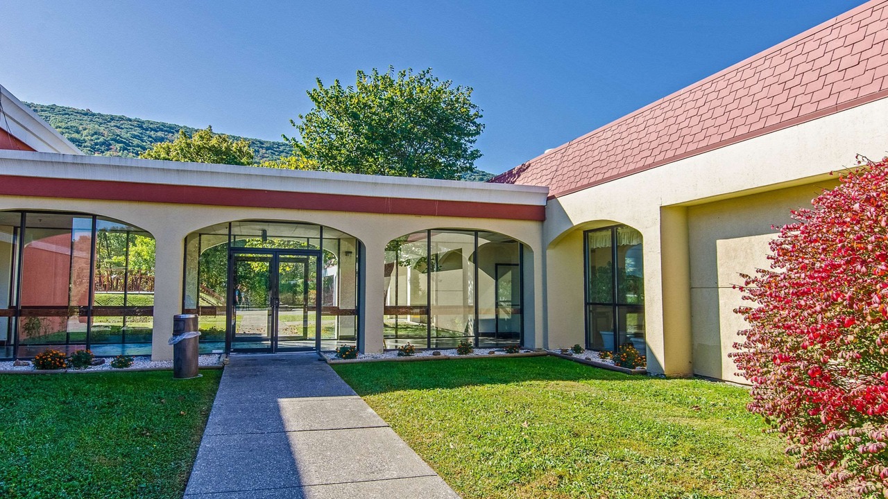Photo of Outdoor in Norton