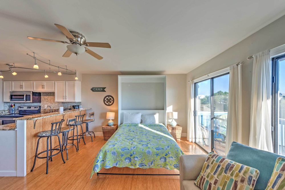 Photo of Bedroom in Seagrove Beach