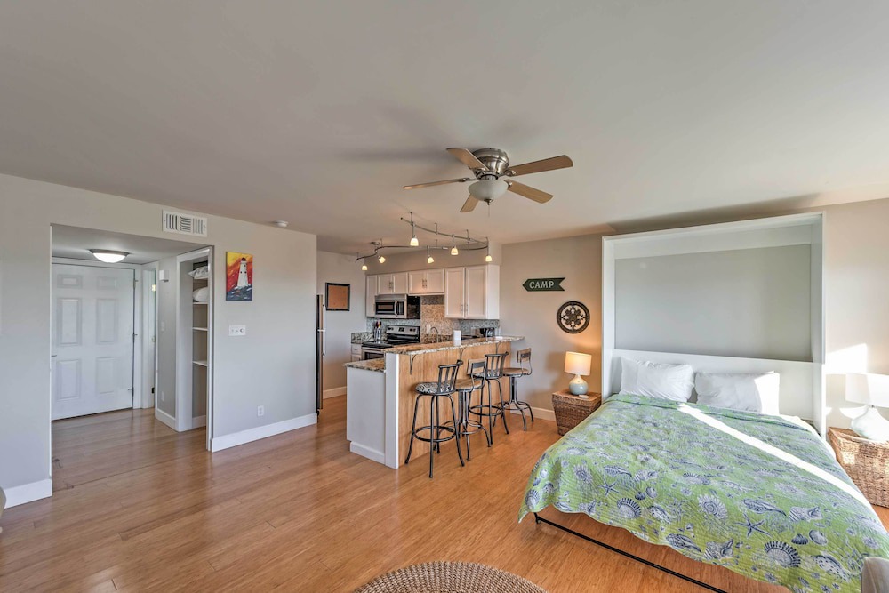 Photo of Bedroom in Seagrove Beach