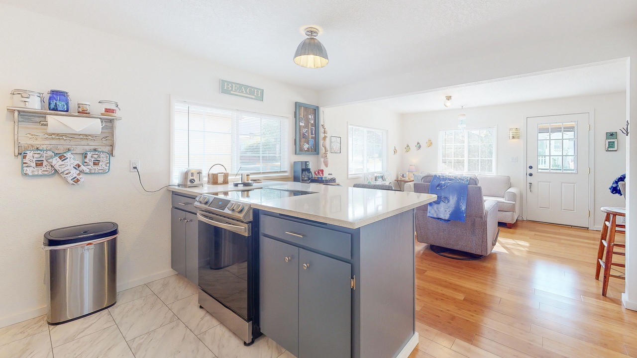 Photo of Kitchen in Winchester Bay