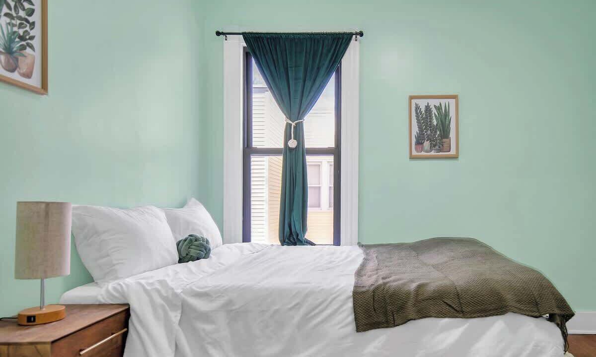 Photo of Bedroom in East Rock