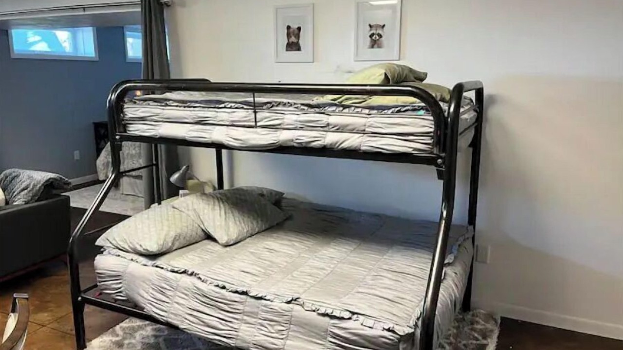 Photo of Bedroom in Laona