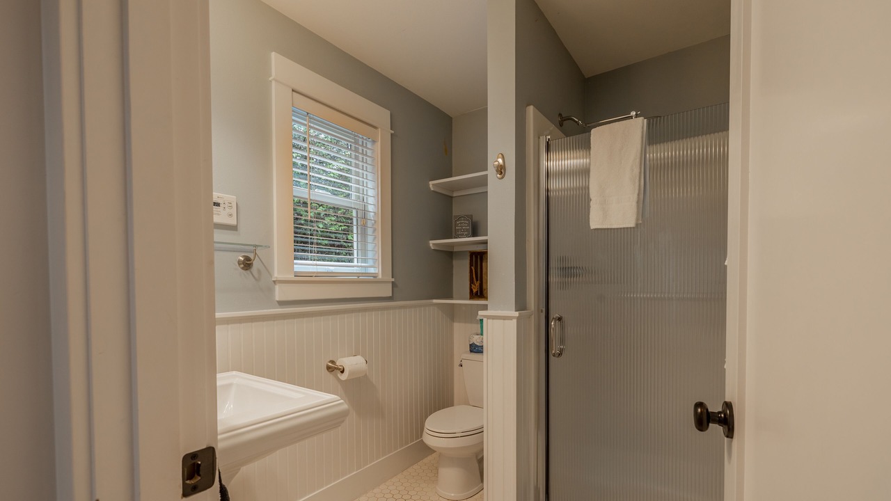 Photo of Bathroom in Seabrook