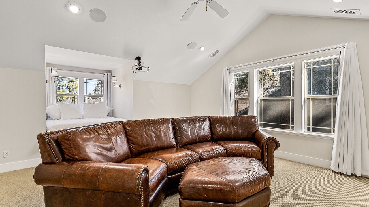 Photo of Bedroom in Ponderosa Trails