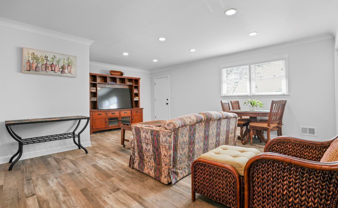 Photo of Livingroom in Berea