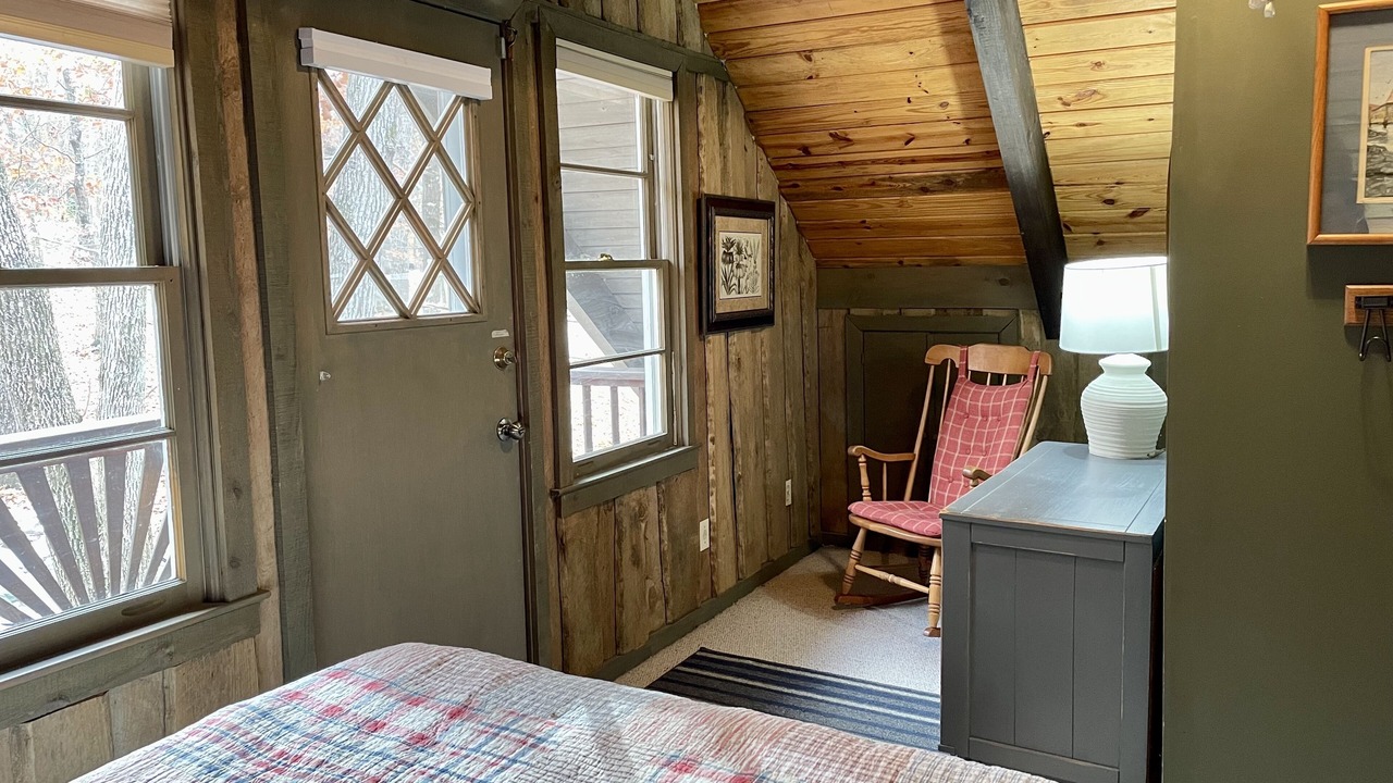 Photo of Bedroom in Reed Creek
