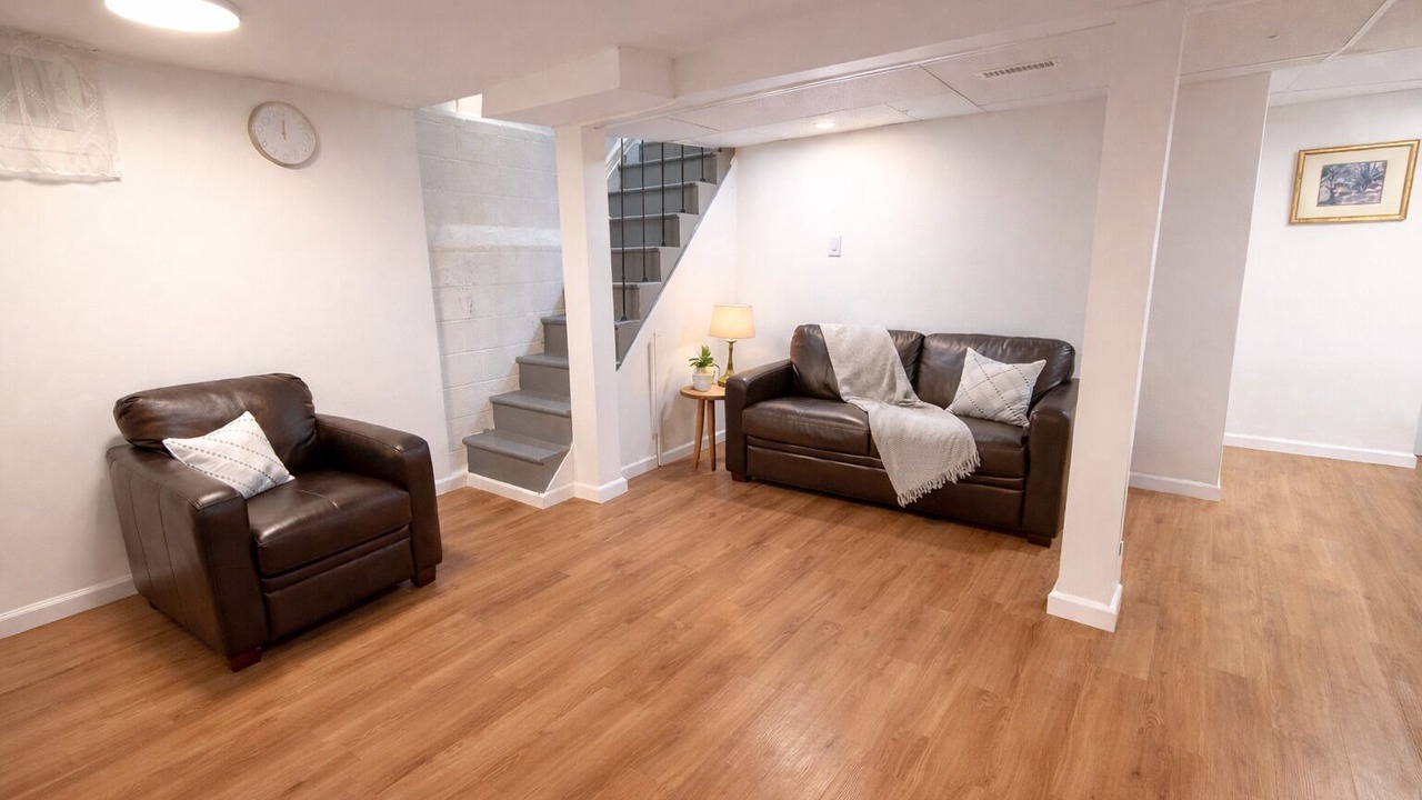 Photo of Livingroom in New Haven
