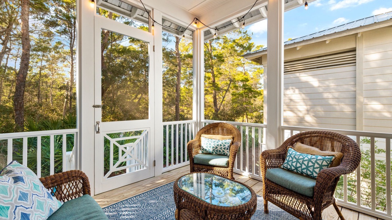 Photo of Patio Balcony in Greenway Park