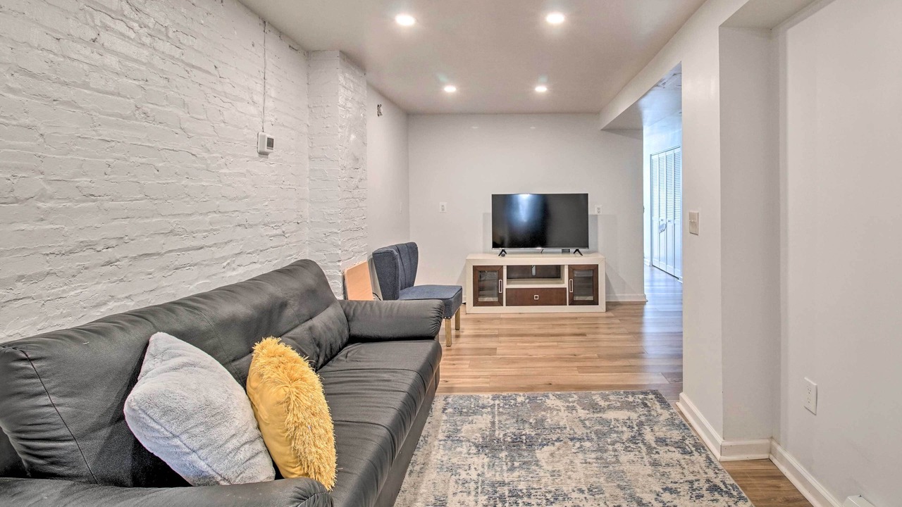 Photo of Livingroom in Eckington