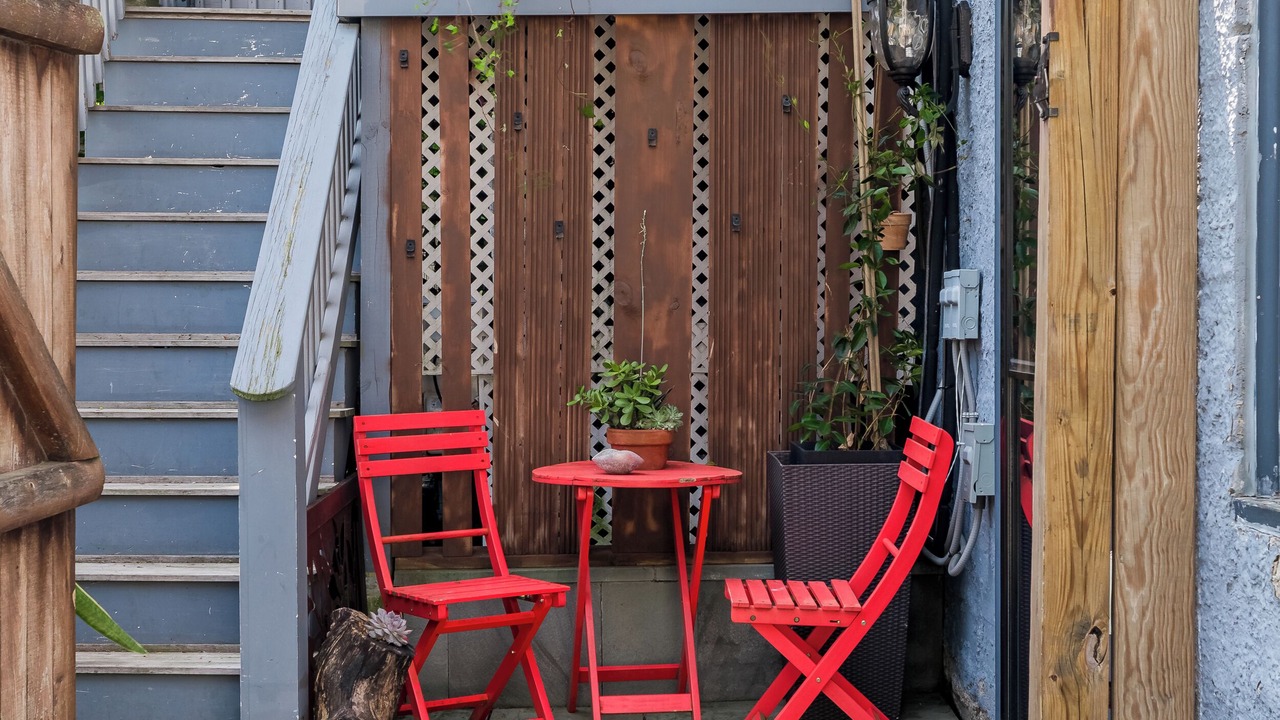 Photo of Patio Balcony in Wellesley