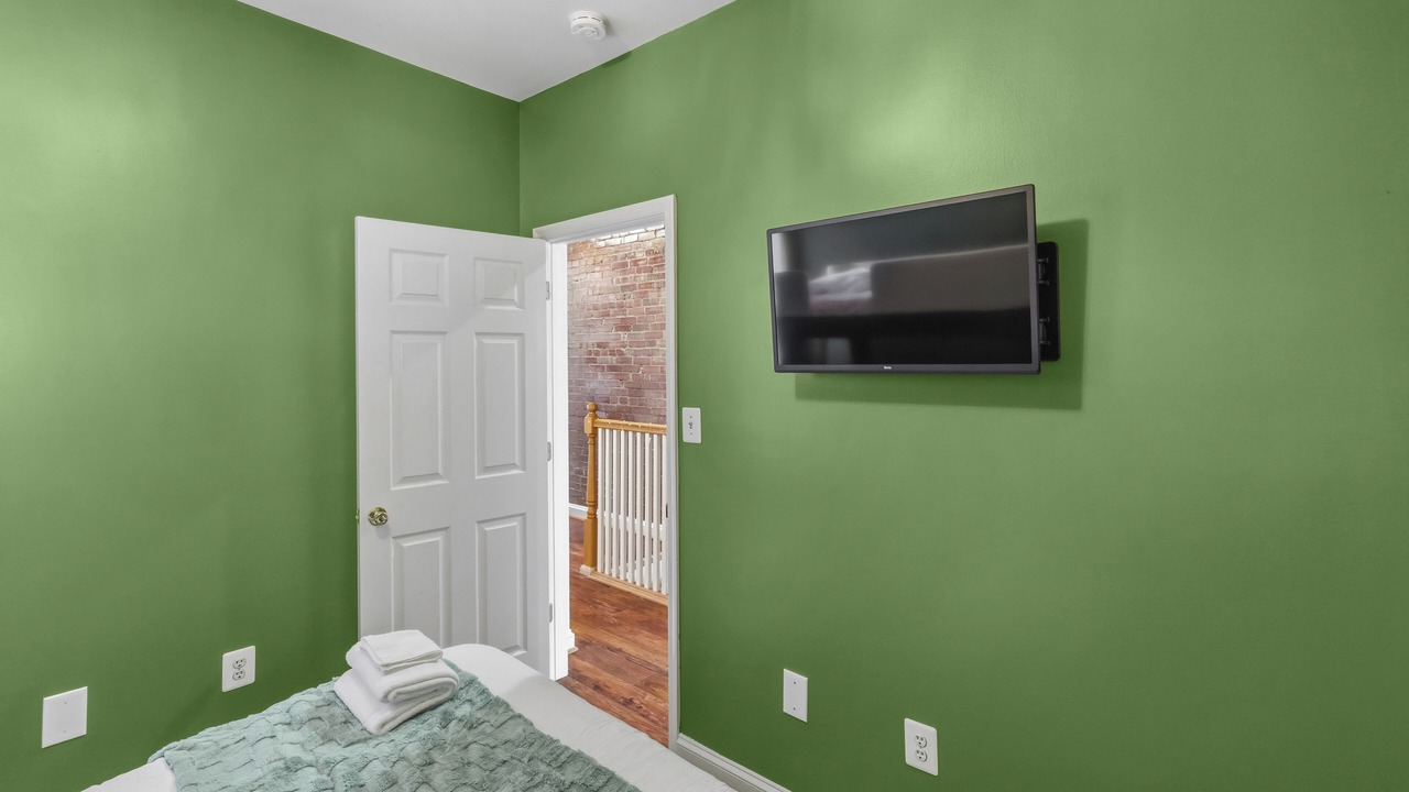 Photo of Bedroom in Bloomingdale