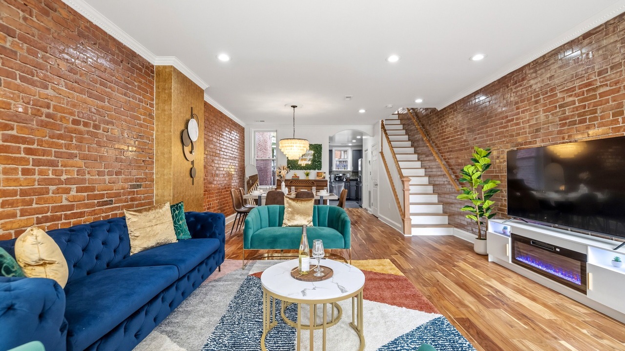 Photo of Livingroom in Bloomingdale