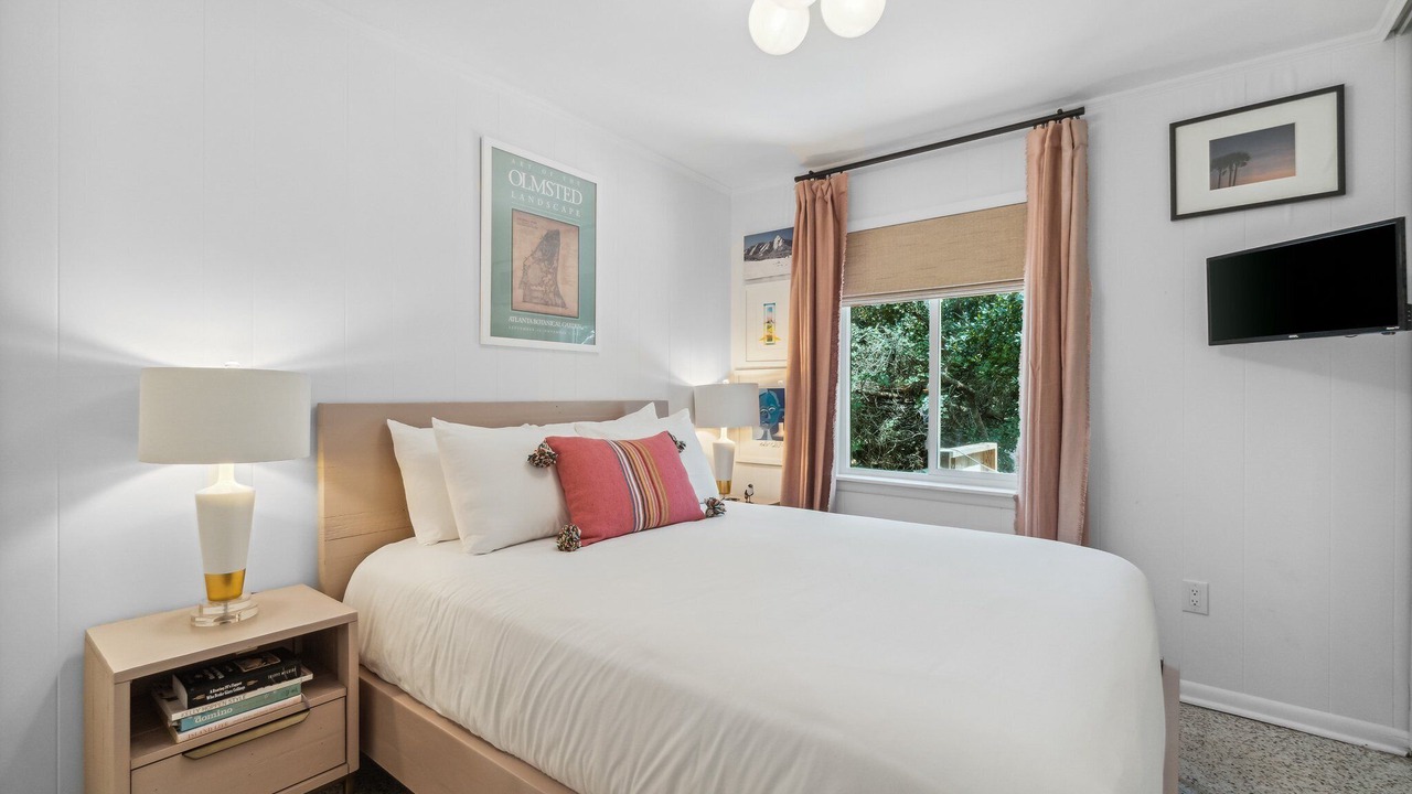 Photo of Bedroom in Grayton Beach