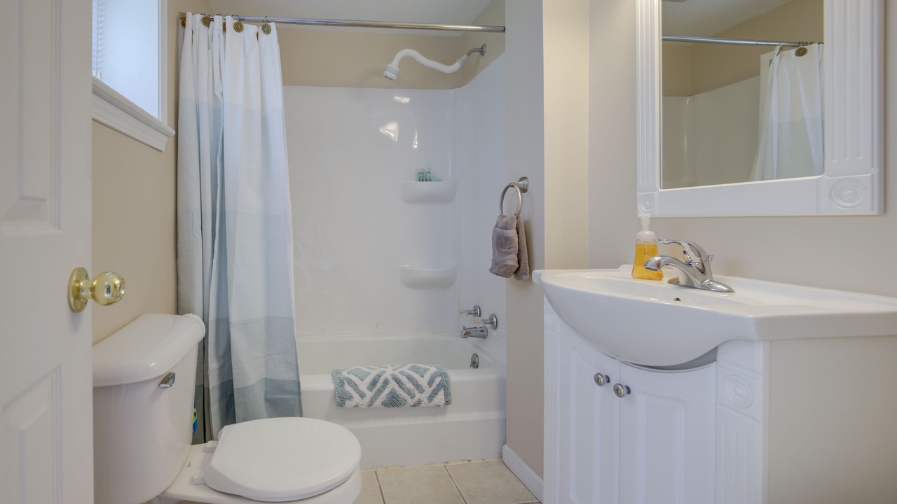 Photo of Bathroom in Horton