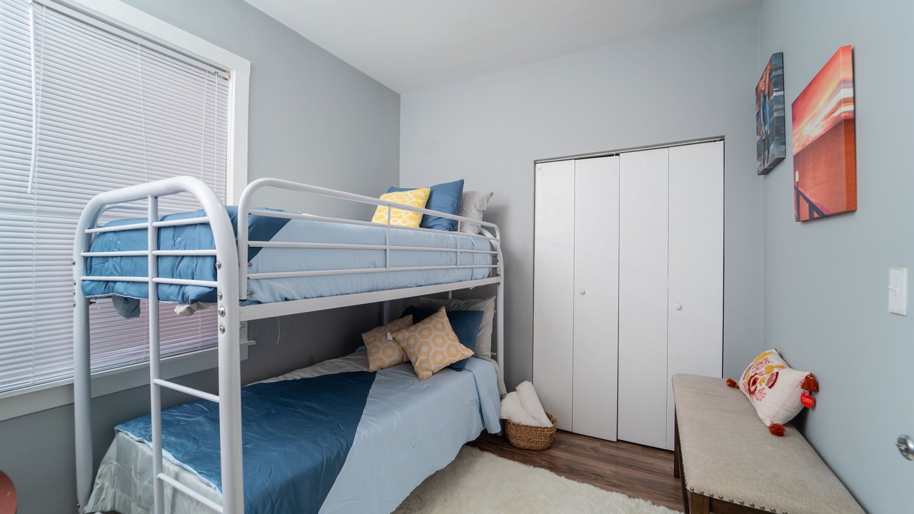 Photo of Bedroom in Blue Island
