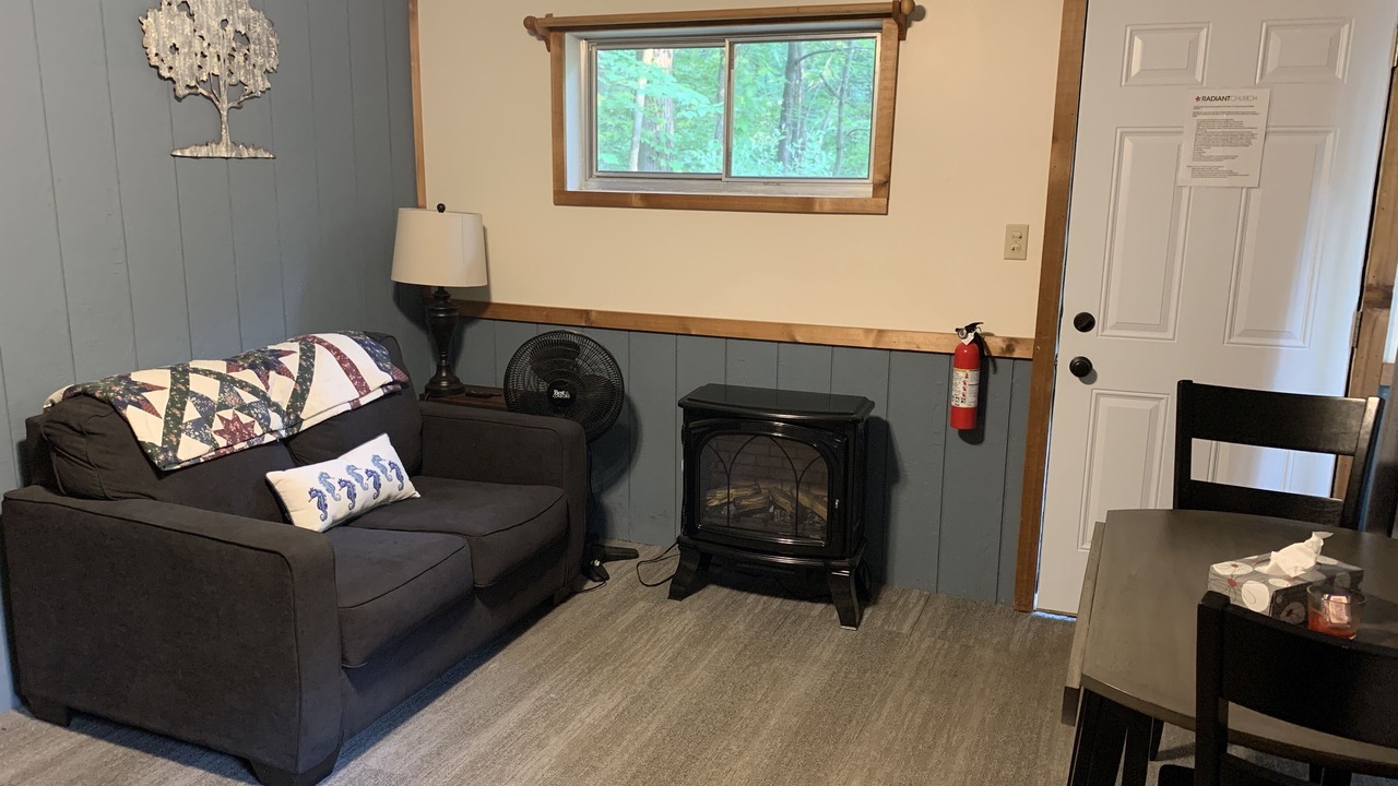 Photo of Livingroom in Palmyra