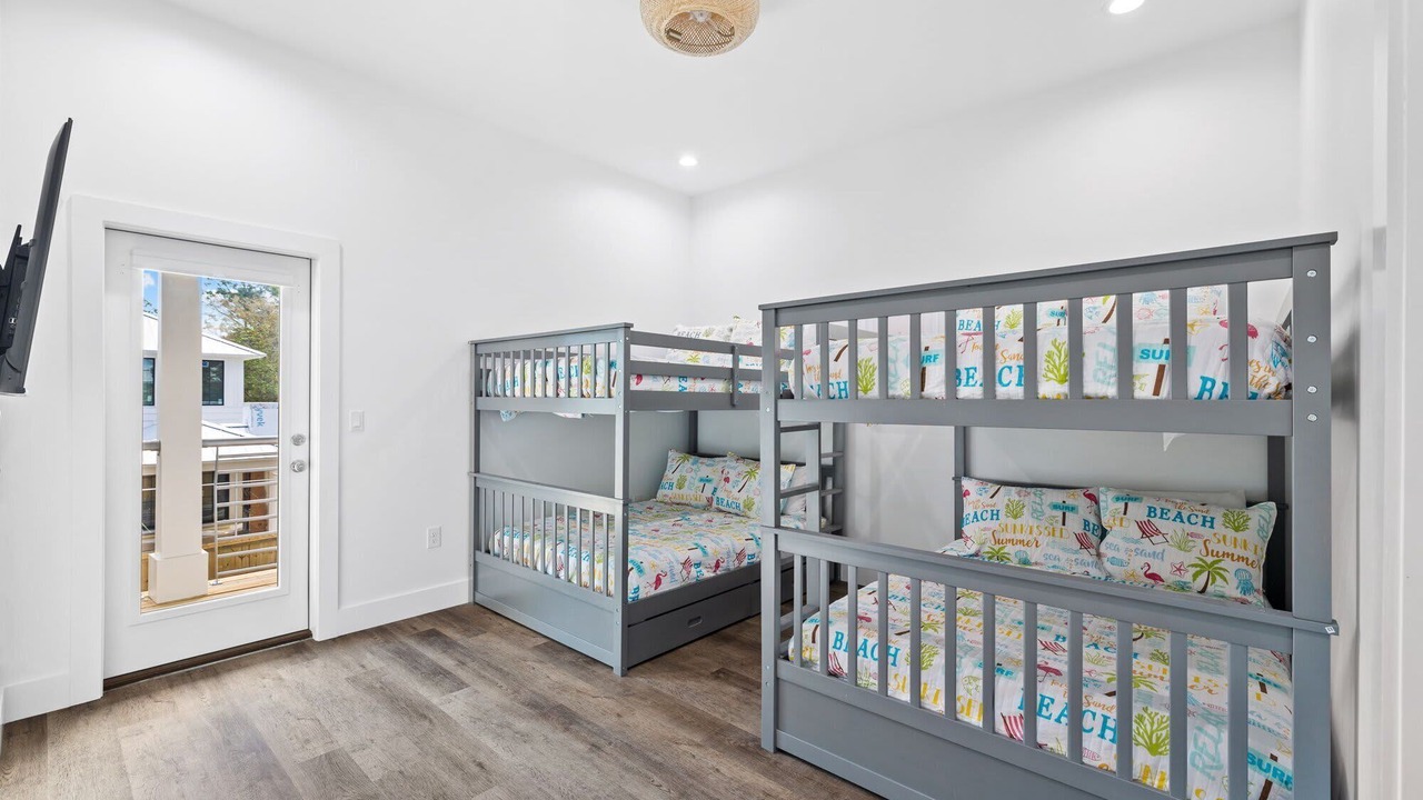 Photo of Bedroom in Seagrove Beach