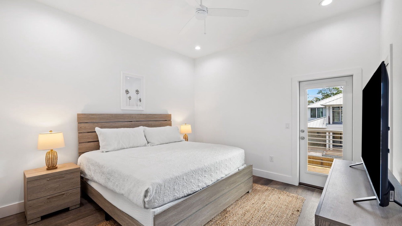 Photo of Bedroom in Seagrove Beach