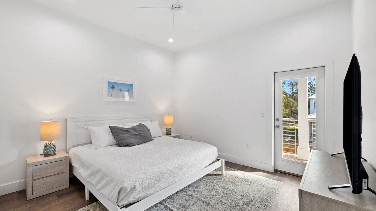 Photo of Bedroom in Seagrove Beach