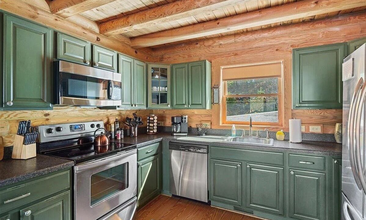 Photo of Kitchen in McGaheysville