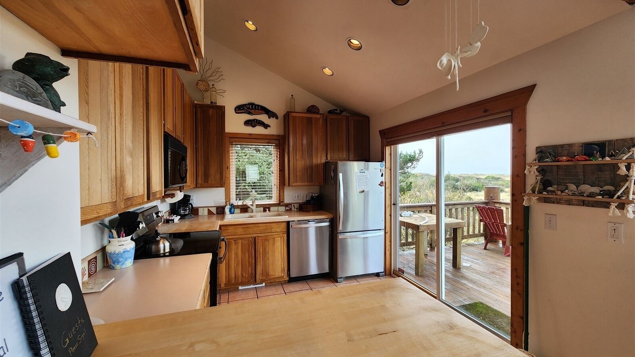 Photo of Kitchen in Copalis Beach