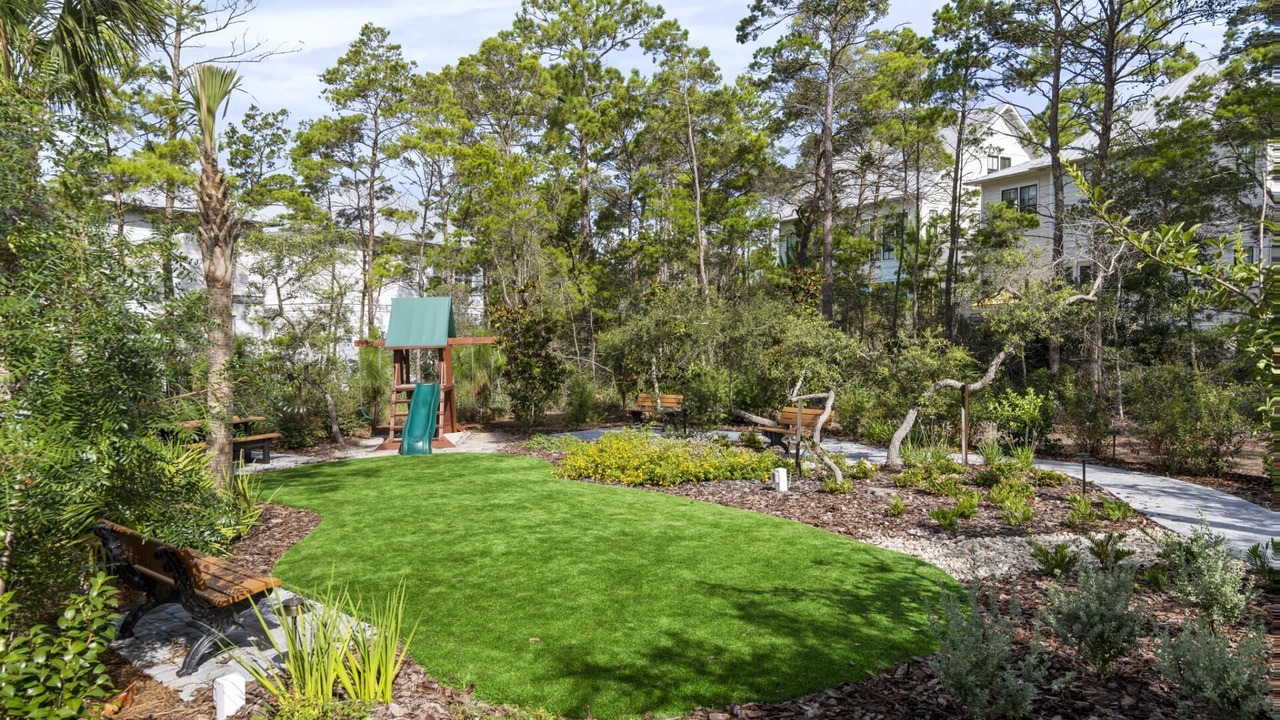 Photo of Outdoor in Lakeside at Blue Mountain Beach