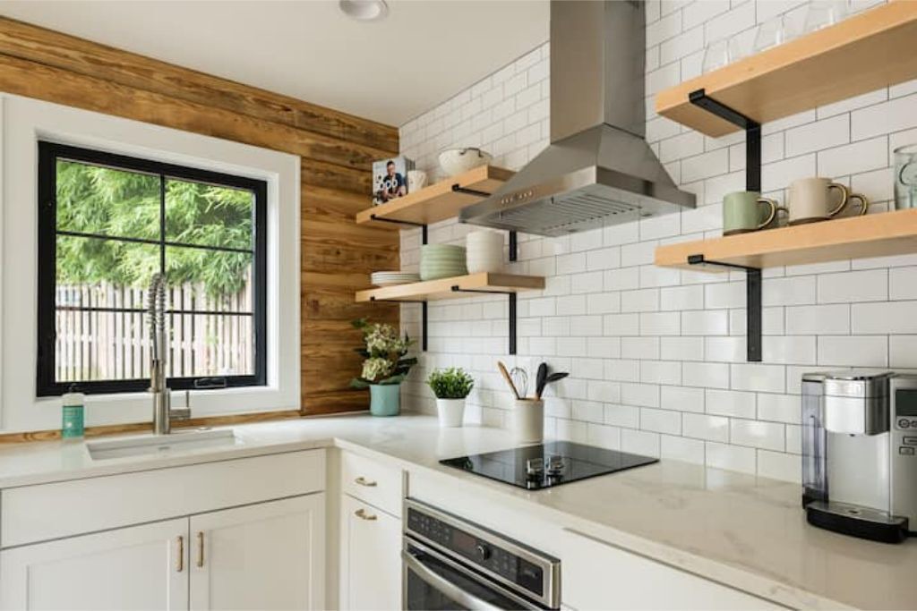 Photo of Kitchen in Lyon Park